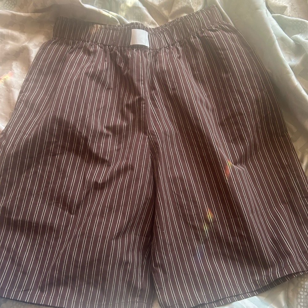 Fashion Nova Men's Brown Pinstripe Athletic Shorts